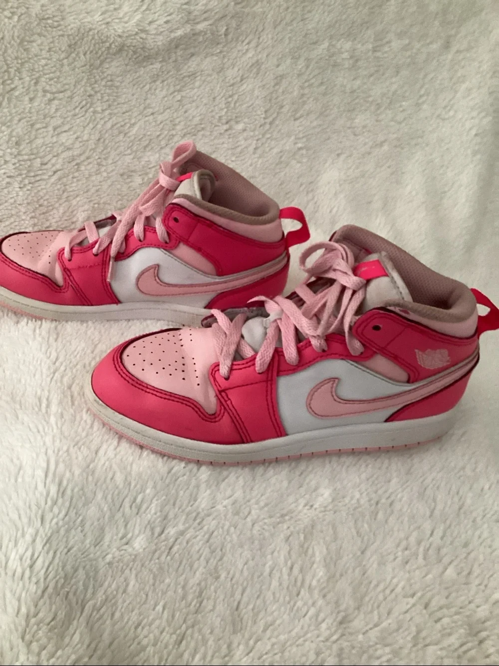 Nike tongue kids